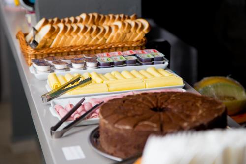 ipanema beach hostel