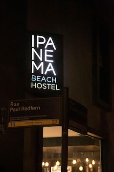 ipanema beach hostel