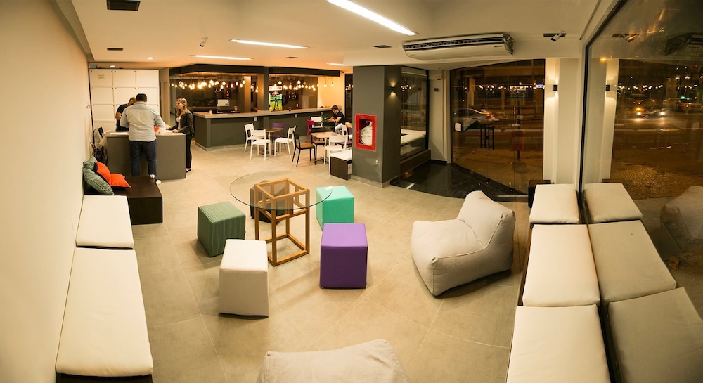 ipanema beach hostel