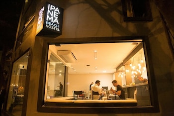 ipanema beach hostel