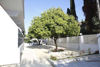 aristides studios