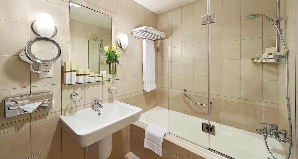 al manzel hotel apartments