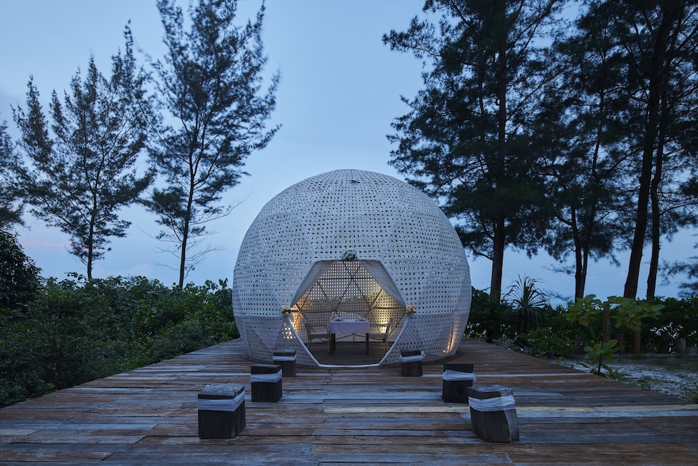 arumdalu private resort
