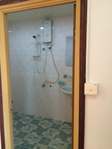 the bright lotus guesthouse