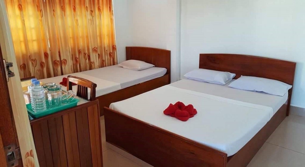 the bright lotus guesthouse