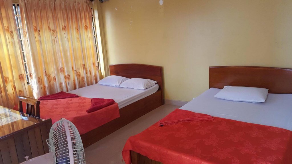 the bright lotus guesthouse