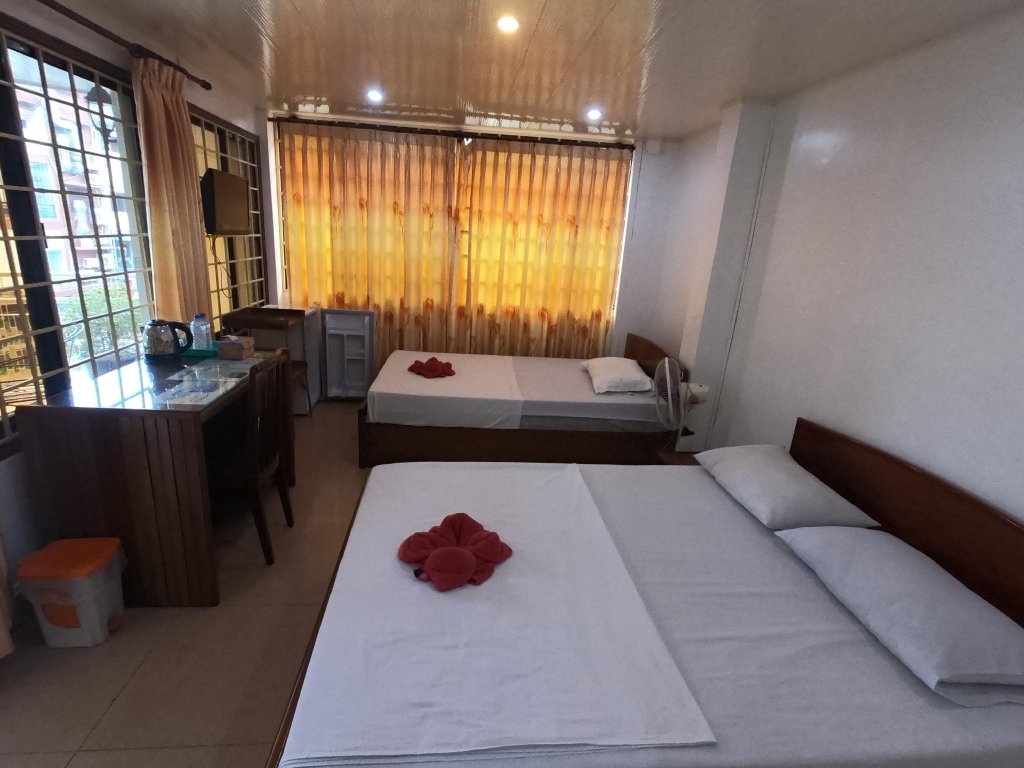 the bright lotus guesthouse