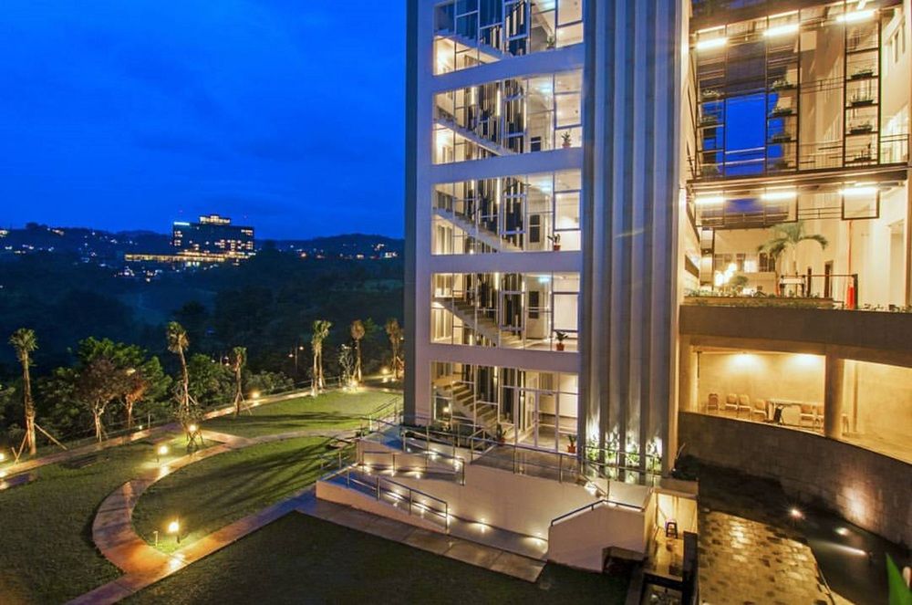 Clove Hotel,Bandung Wetan>>Bandung,4 star