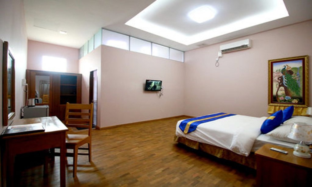 famous hotel bago