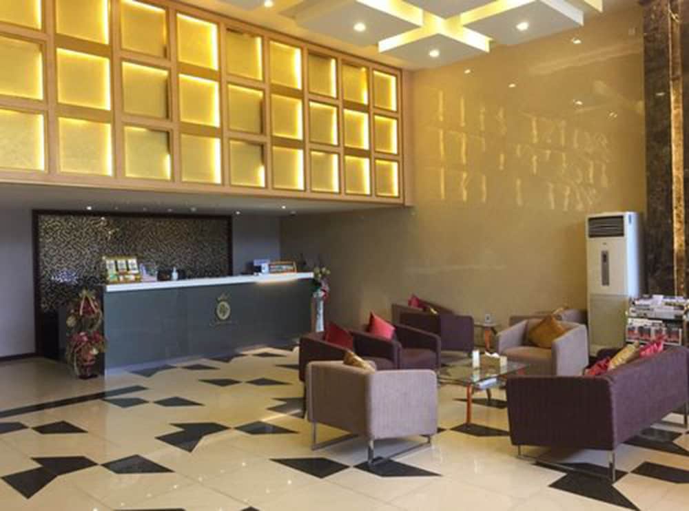 royal pavilion hotel