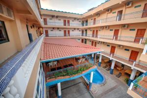 Hotel Puntarenas Beach,Puntarenas>>Punta Leona,3 star