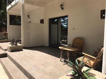 Le Trarza,Guediawaye>>Dakar,3 star