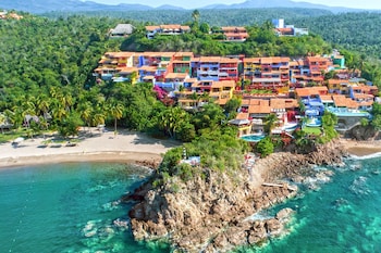 Bungalows & Casitas De Las Flores In Careyes,,4 star