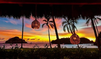 Bungalows & Casitas De Las Flores In Careyes,,4 star