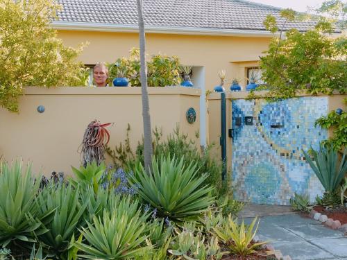 the john bauer pottery studio