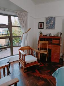 the john bauer pottery studio