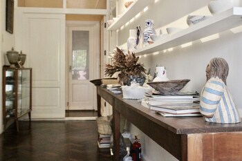 the john bauer pottery studio