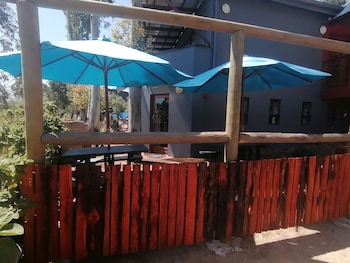 ibis place guest house