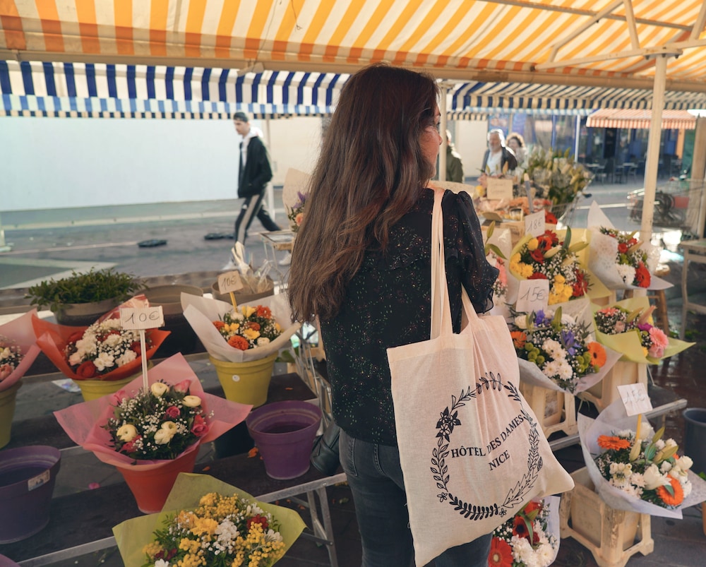 hotel des dames ex commodore