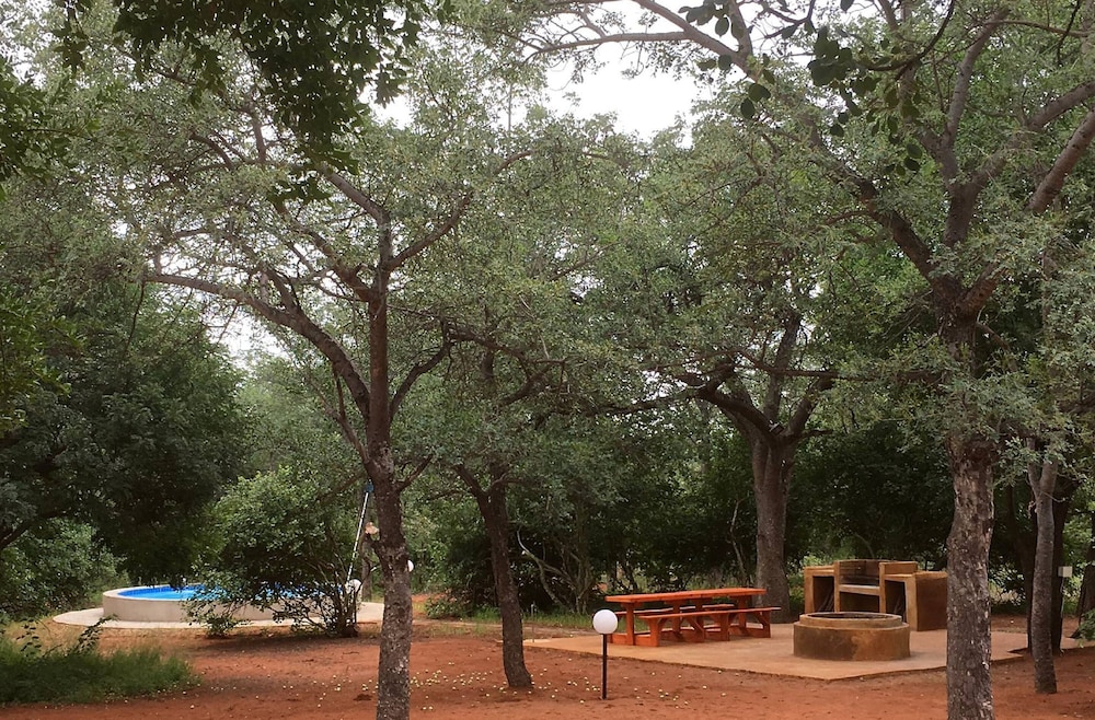 iphofolo lodge