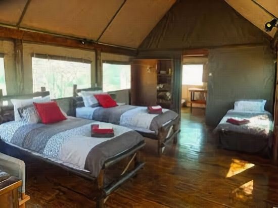 iphofolo lodge