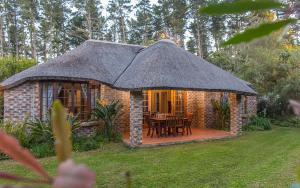 coral tree cottages