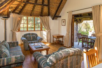 Coral Tree Cottages,Cape Town>>Bitou,4 star