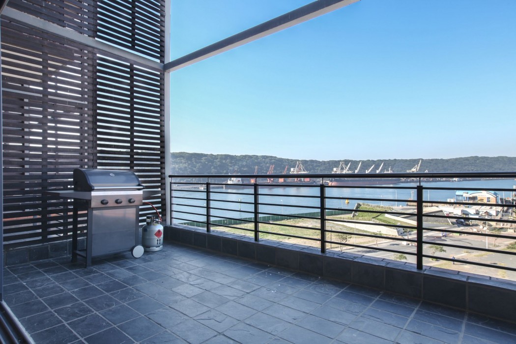 point waterfront apartments