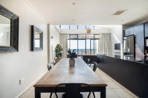 point waterfront apartments