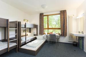 Jugendherberge Aachen - Hostel,Geilenkirchen>>Aachen,2 star