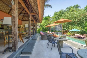 the purist villas and spa