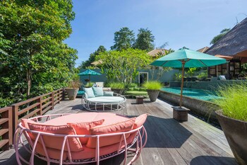 the purist villas and spa