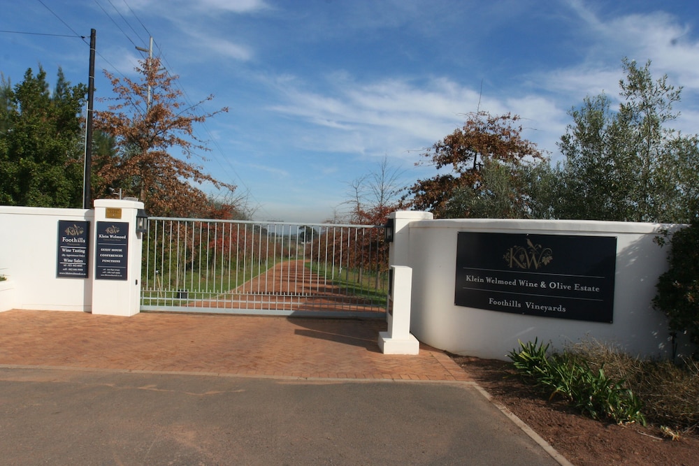 klein welmoed luxury guest house