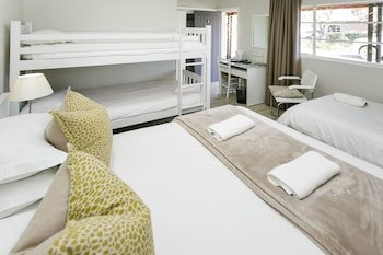 wagon wheel country lodge