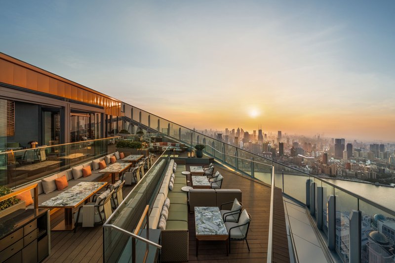 the ritz carlton shanghai pudong