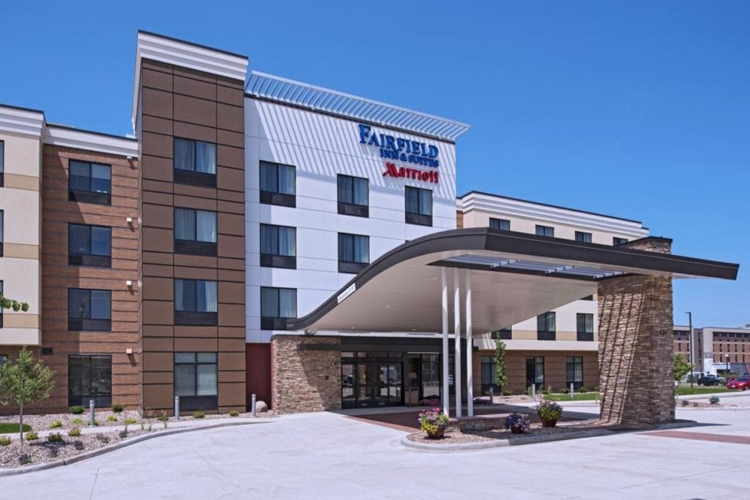 fairfield inn and suites by marriott la crosse downtown