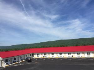 apple inn and suites cooperstown area