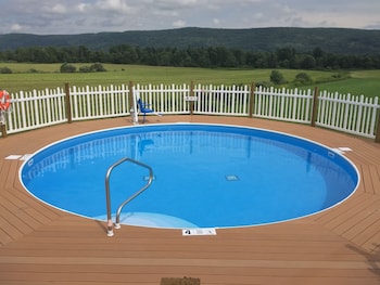 apple inn and suites cooperstown area