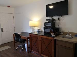 apple inn and suites cooperstown area