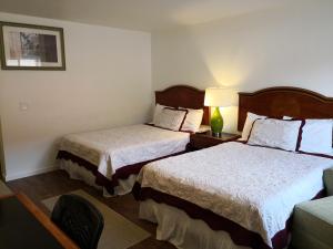 apple inn and suites cooperstown area
