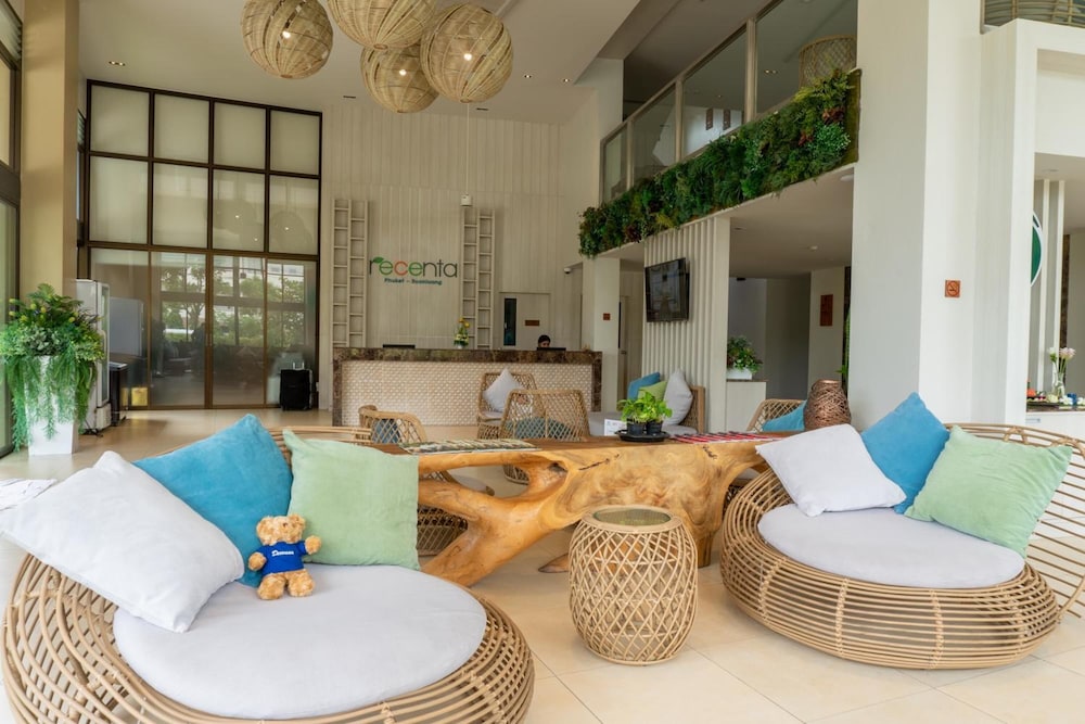 recenta suite phuket suanluang