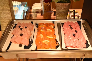 dormy inn premium tokyo kodenmacho hot spring