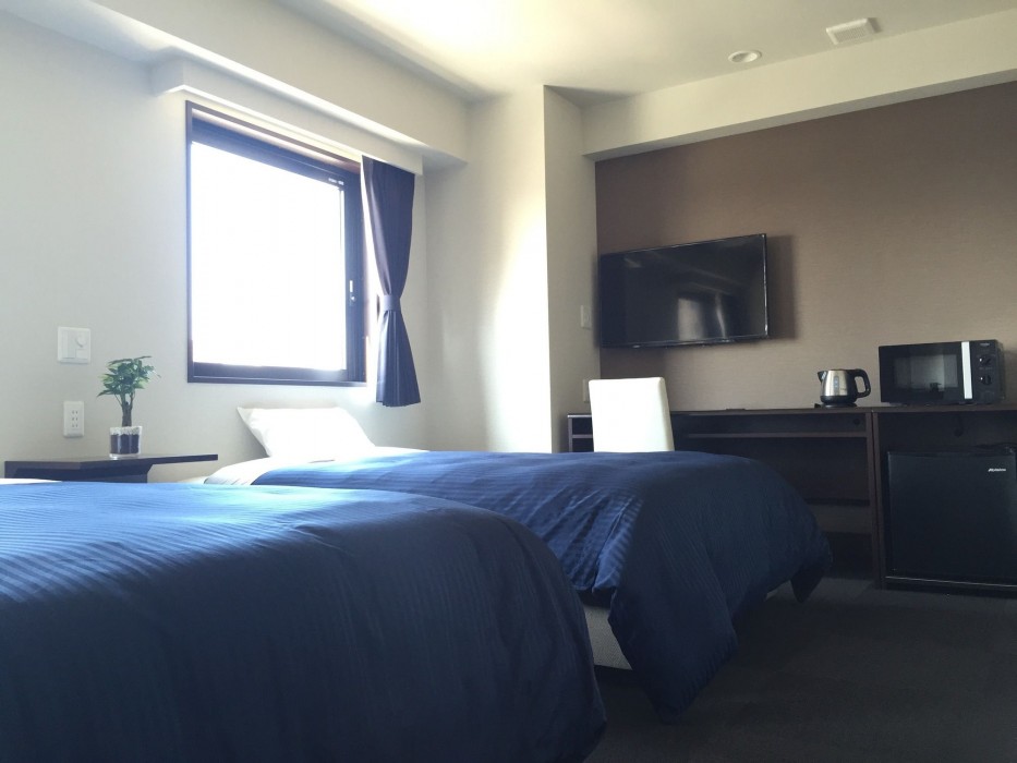 hotel livemax kasai ekimae