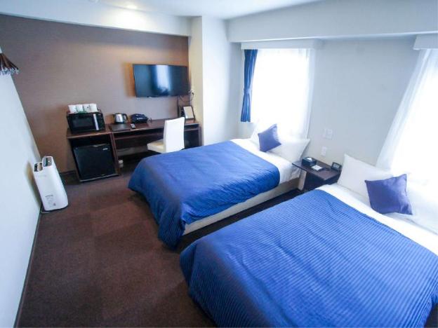 hotel livemax kasai ekimae