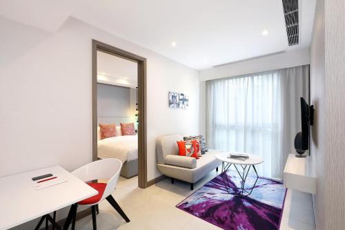 oakwood studios singapore