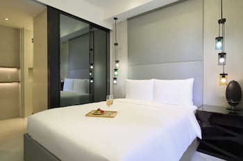 oakwood studios singapore