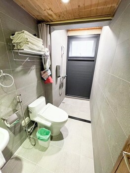 slow tainan homestay