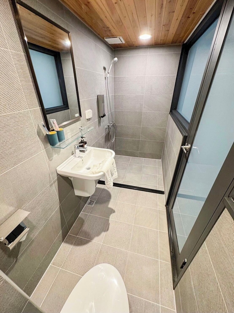 slow tainan homestay