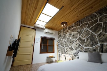 slow tainan homestay