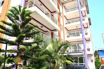 space hotel apartments and spa